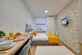 Charming & welcoming flat next to Tost beautiful places in Paris Museum of modern art Quai Branly Museum